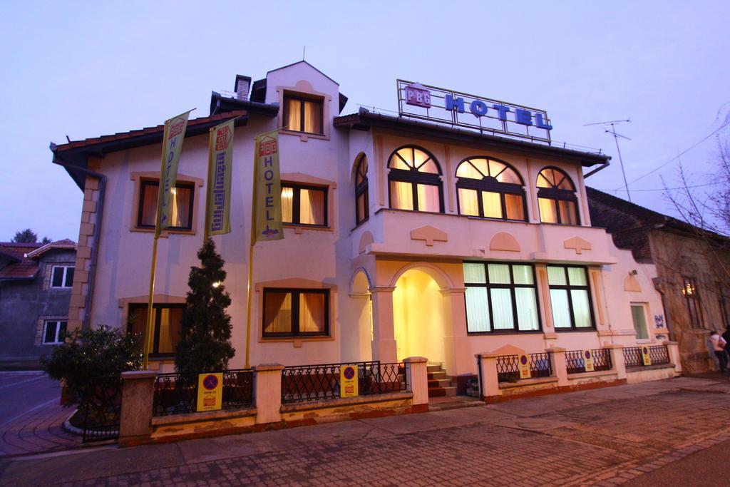 Garni Hotel Pbg سوبوتيتْسا المظهر الخارجي الصورة